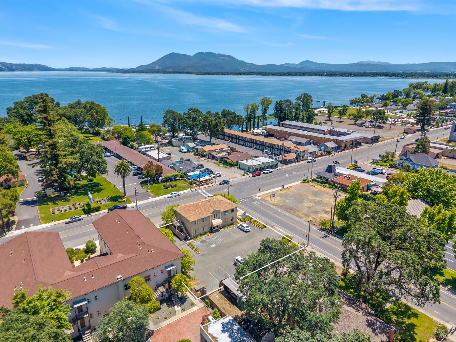 1101 N Main Street Lakeport CA 95453