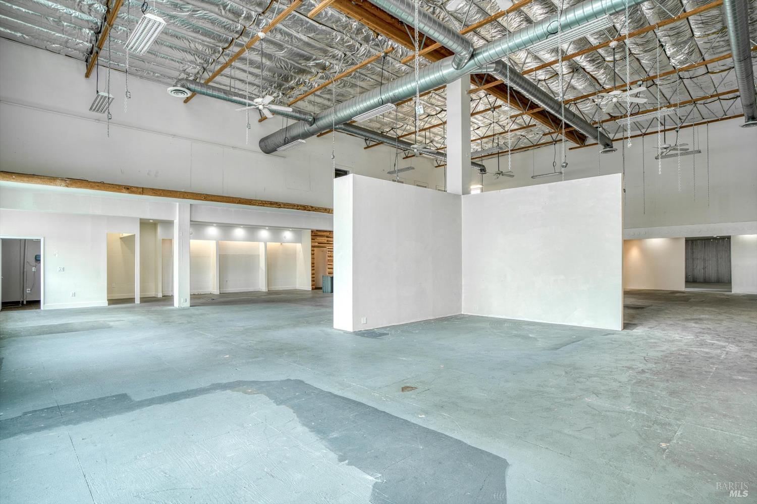 1125 W Steele Lane Santa Rosa CA 95403