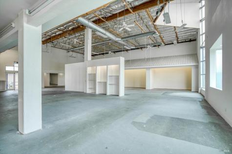 1125 W Steele Lane Santa Rosa CA 95403