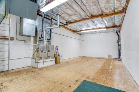 1125 W Steele Lane Santa Rosa CA 95403