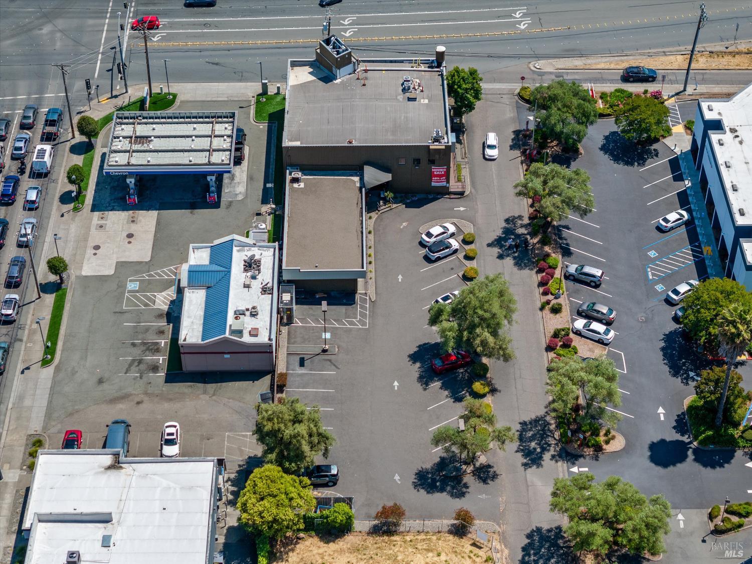 1125 W Steele Lane Santa Rosa CA 95403