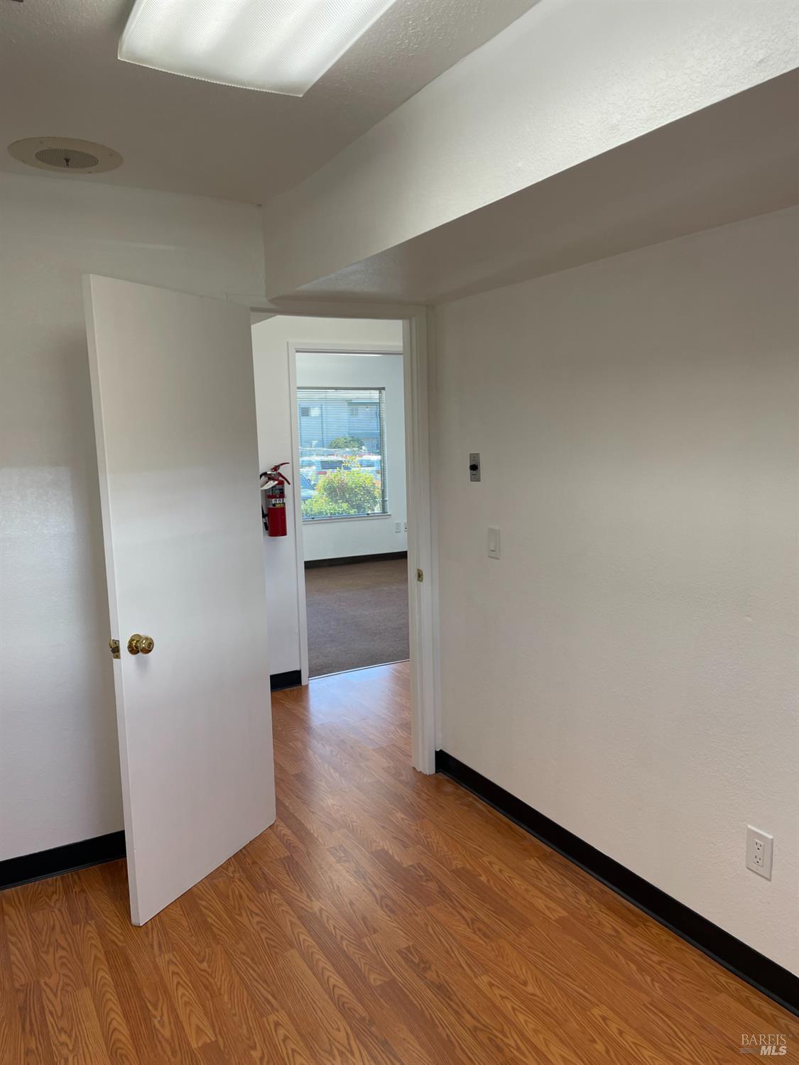 455-B March Avenue Healdsburg CA 95448