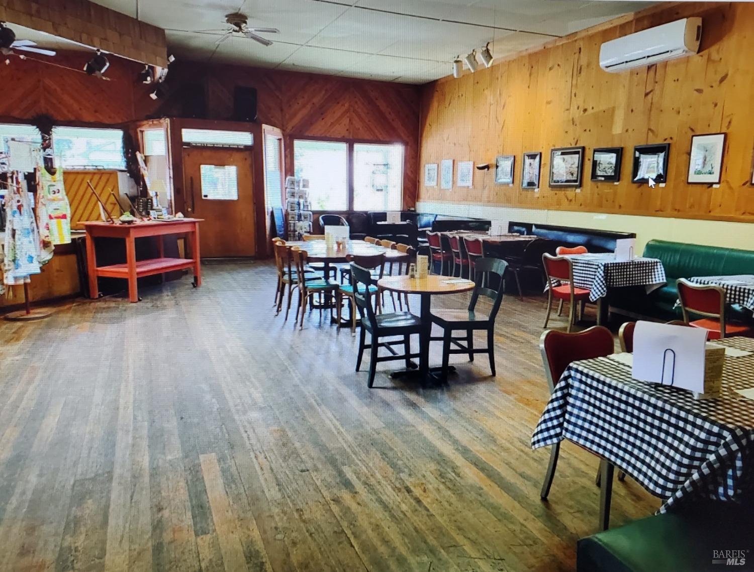14211 Highway 128 Boonville CA 95415