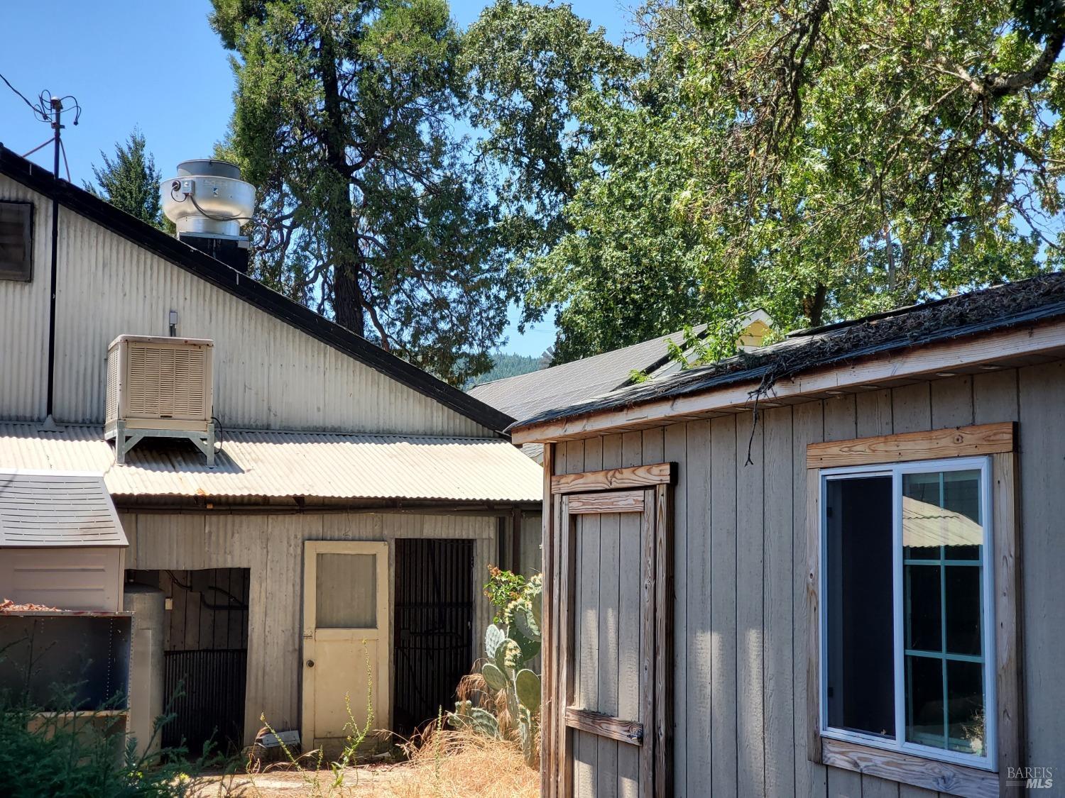 14211 Highway 128 Boonville CA 95415