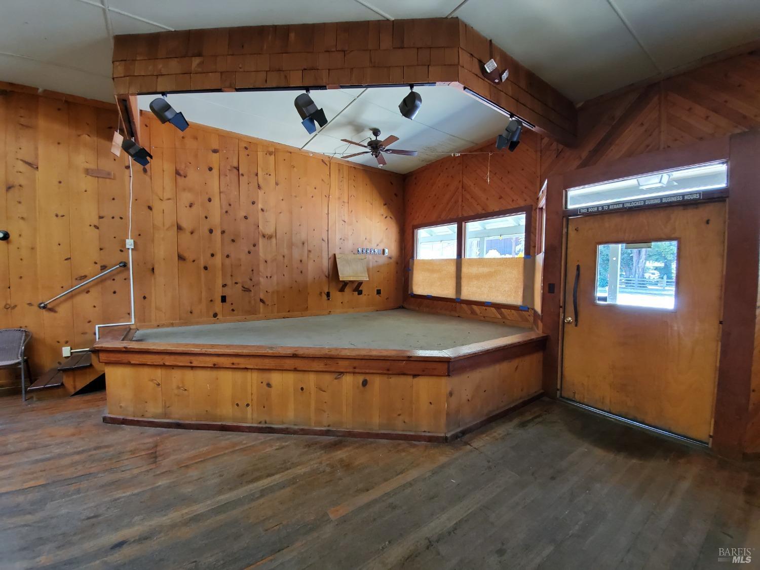 14211 Highway 128 Boonville CA 95415
