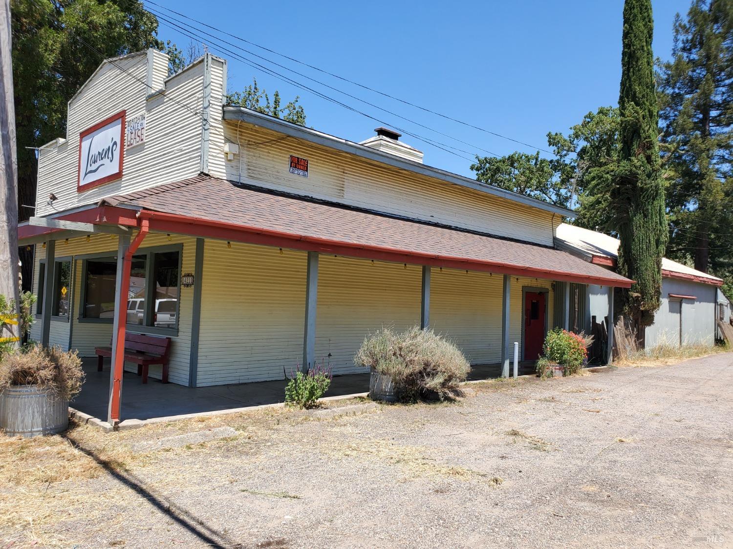 14211 Highway 128 Boonville CA 95415