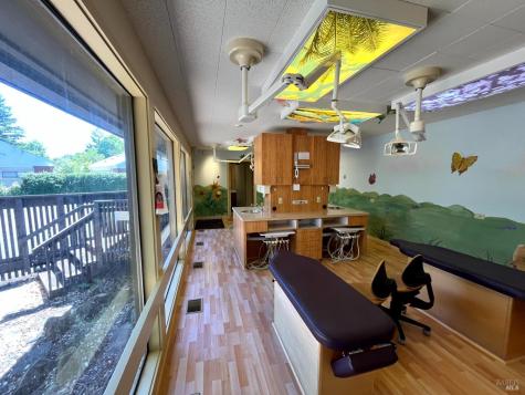 4655 Hoen Avenue Santa Rosa CA 95405