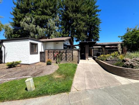 4655 Hoen Avenue Santa Rosa CA 95405