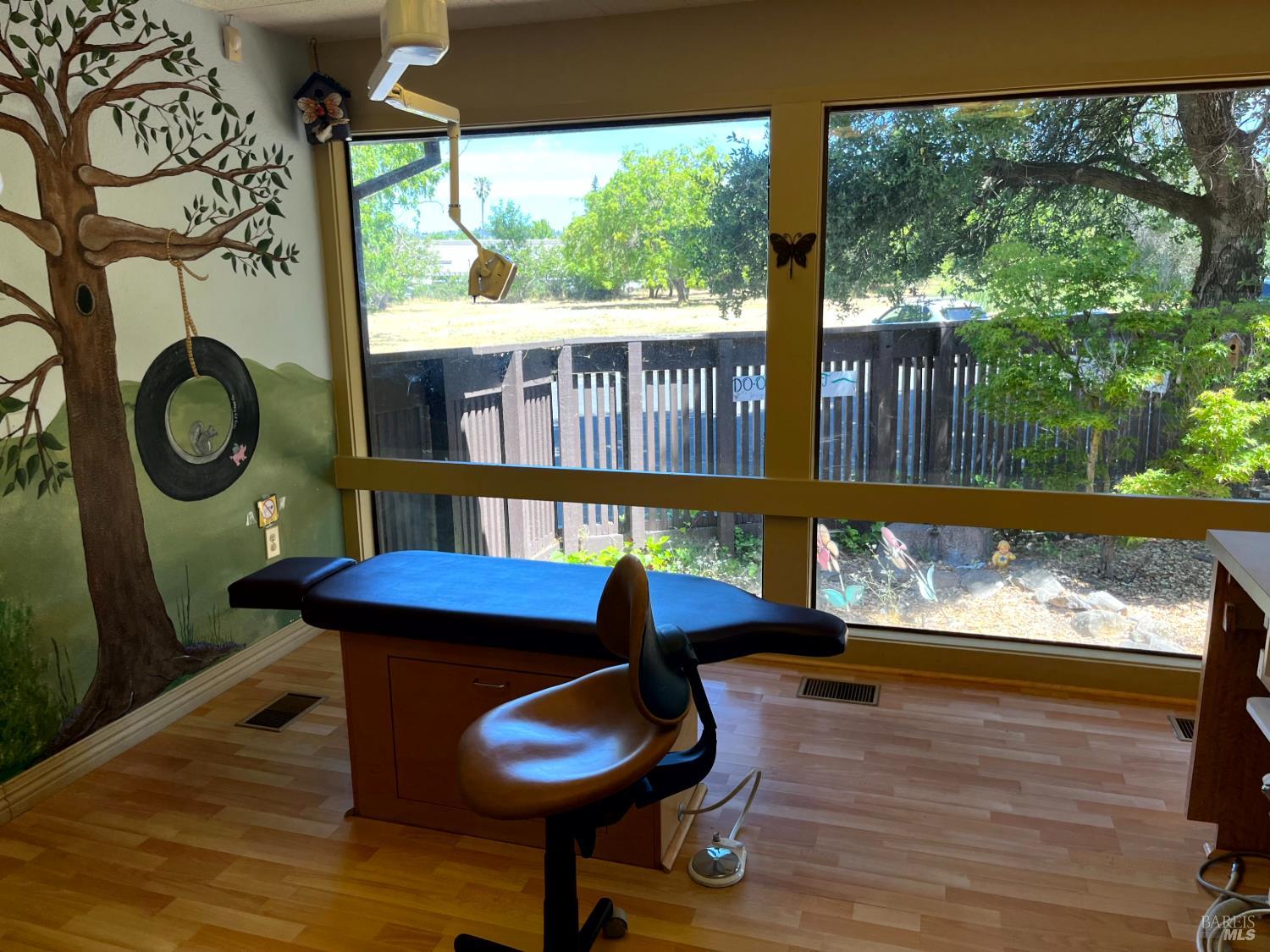 4655 Hoen Avenue Santa Rosa CA 95405