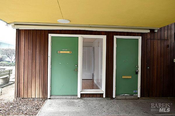 2121 Redwood Street Vallejo CA 94590