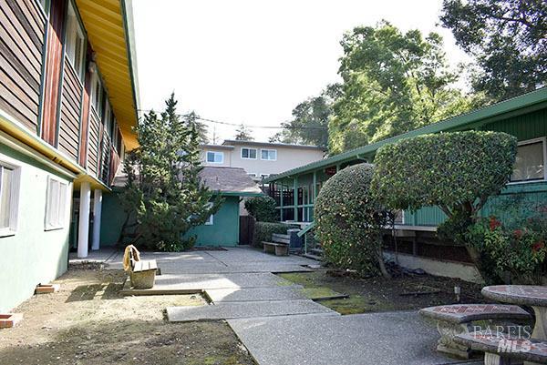 2121 Redwood Street Vallejo CA 94590