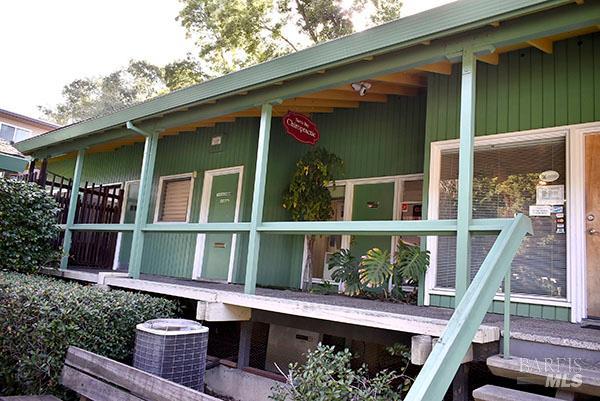 2121 Redwood Street Vallejo CA 94590