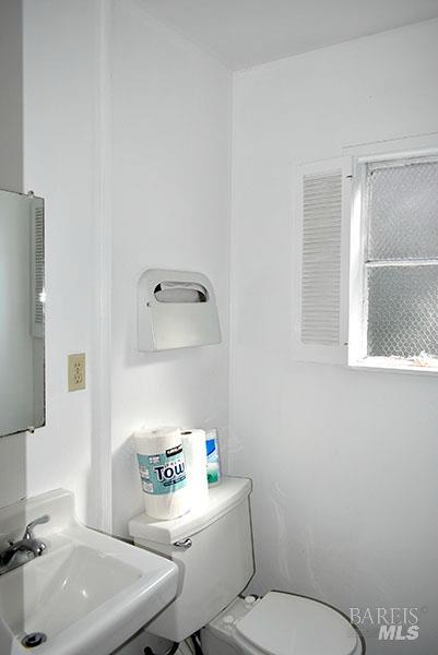 2121 Redwood Street Vallejo CA 94590