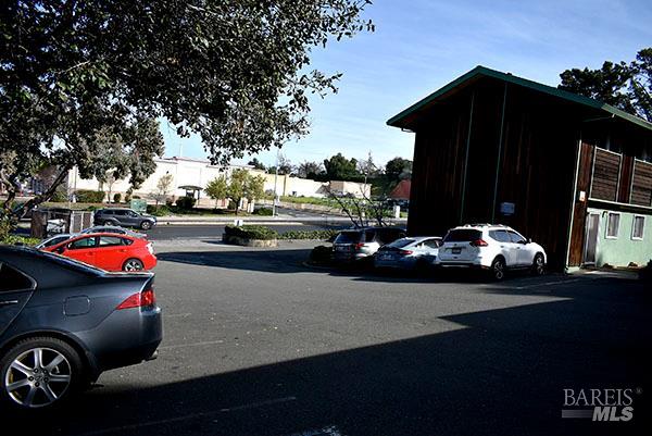 2121 Redwood Street Vallejo CA 94590