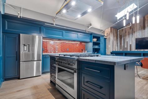 1229 Grove Street Healdsburg CA 95448