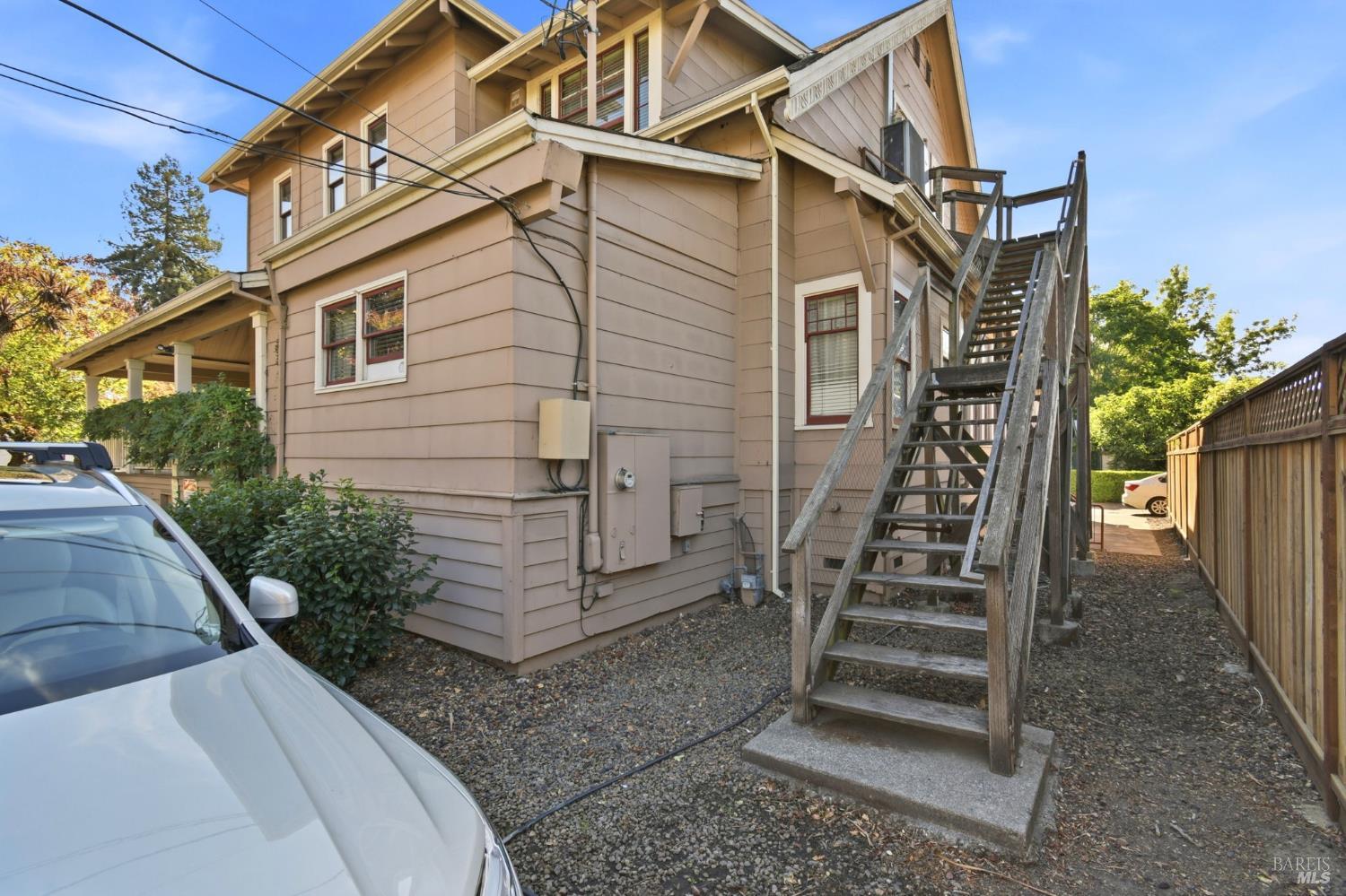 659 Cherry Street Santa Rosa CA 95404