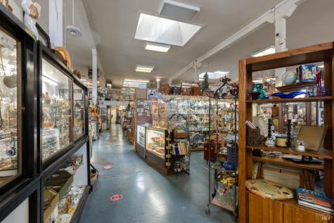 130 4th Street Santa Rosa CA 95401
