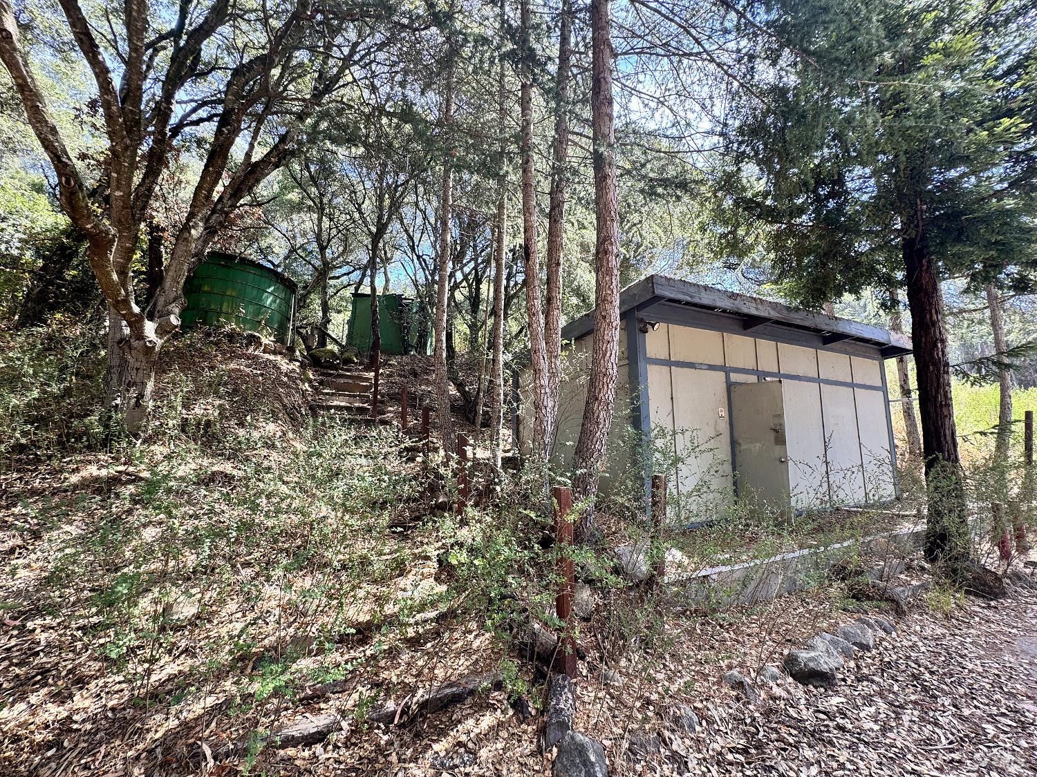6675 Petersen Road Petaluma CA 94952