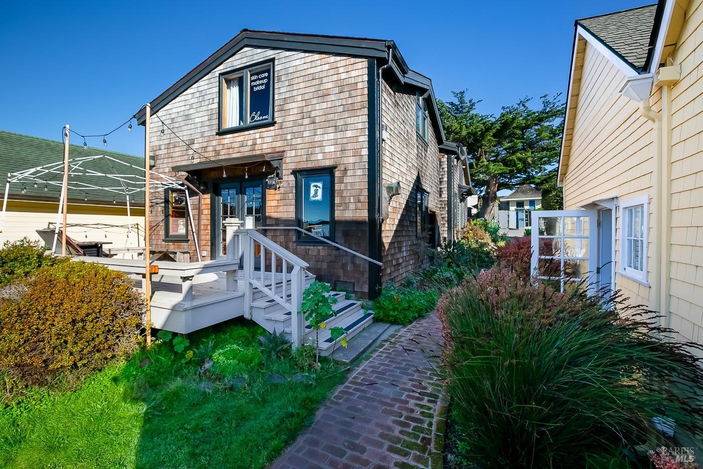 45040 Main Street Mendocino CA 95460