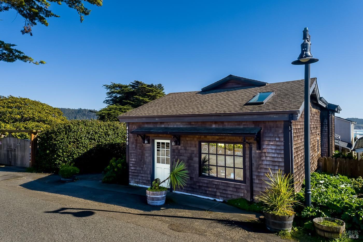 45040 Main Street Mendocino CA 95460