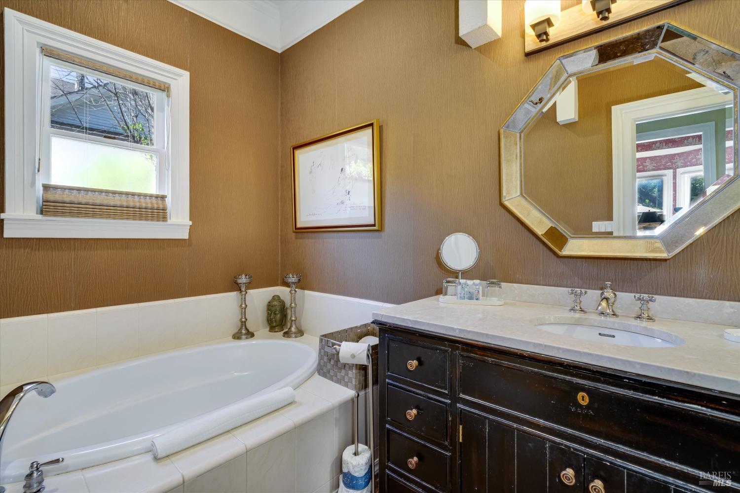 1139 Lincoln Avenue Calistoga CA 94515