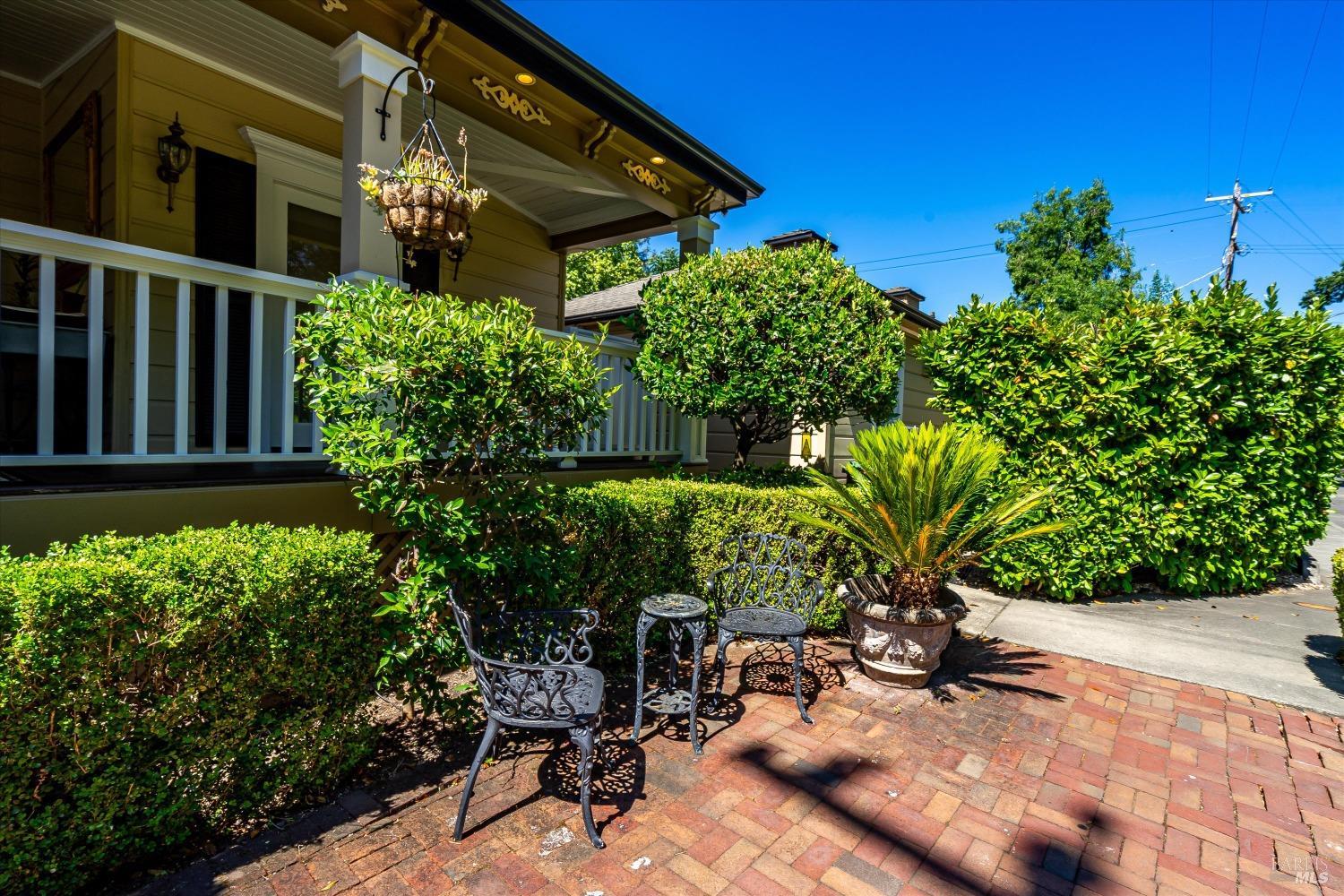 1139 Lincoln Avenue Calistoga CA 94515