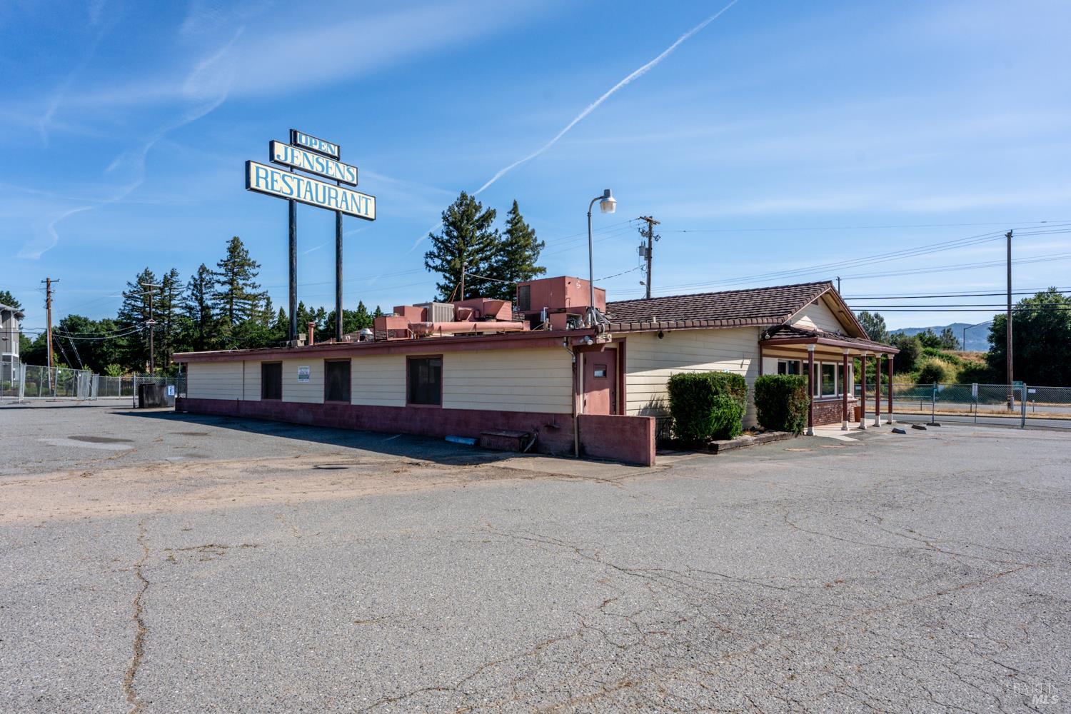 1550 N Lovers Lane Ukiah CA 95482