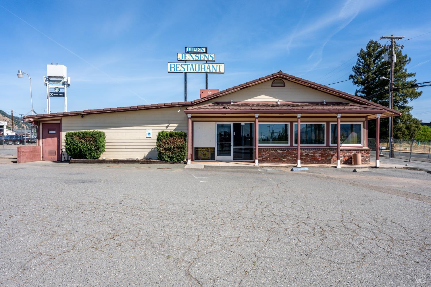 1550 N Lovers Lane Ukiah CA 95482