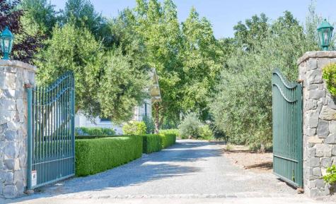 5566 Highway 128 Highway Geyserville CA 95441