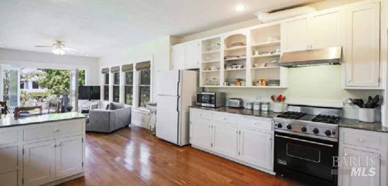 5566 Highway 128 Highway Geyserville CA 95441