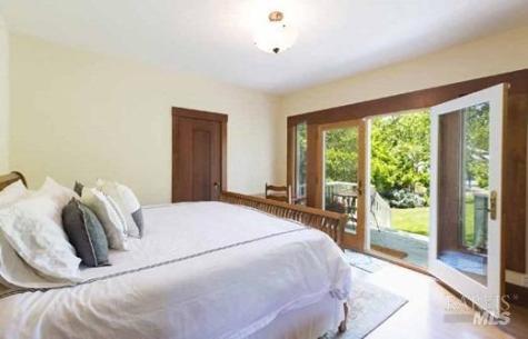 5566 Highway 128 Highway Geyserville CA 95441