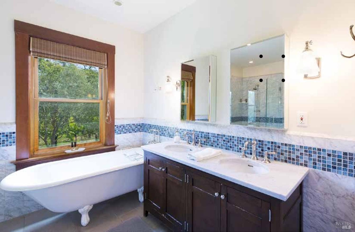 5566 Highway 128 Highway Geyserville CA 95441