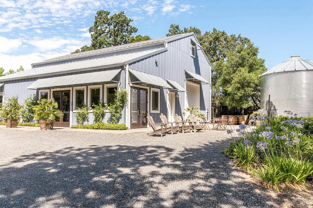 5566 Highway 128 Highway Geyserville CA 95441