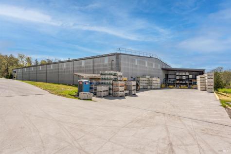 9141 Green Valley Road Sebastopol CA 95472