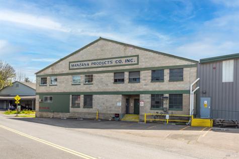 9141 Green Valley Road Sebastopol CA 95472