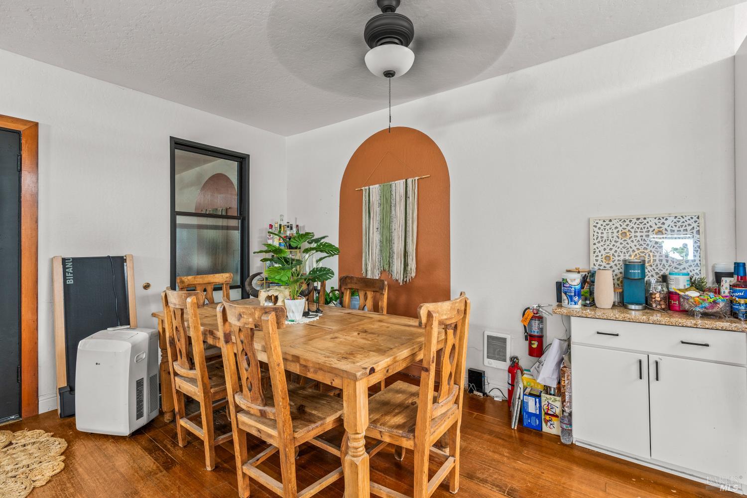 1358 Lincoln Avenue Calistoga CA 94515