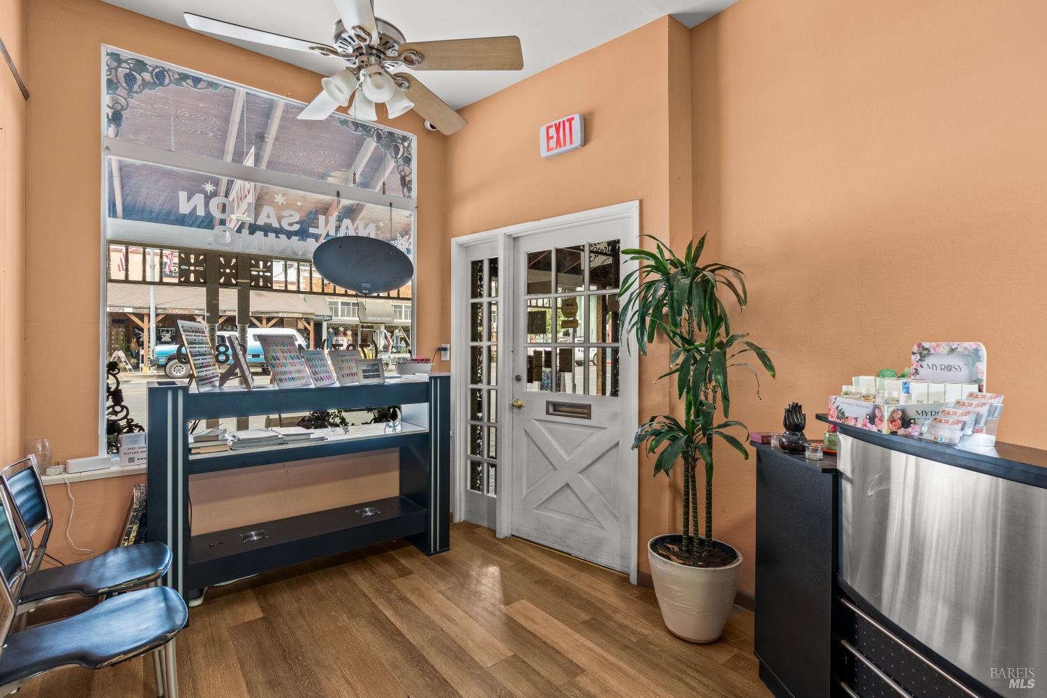 1358 Lincoln Avenue Calistoga CA 94515