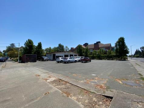 1680 Mendocino Avenue Santa Rosa CA 95401