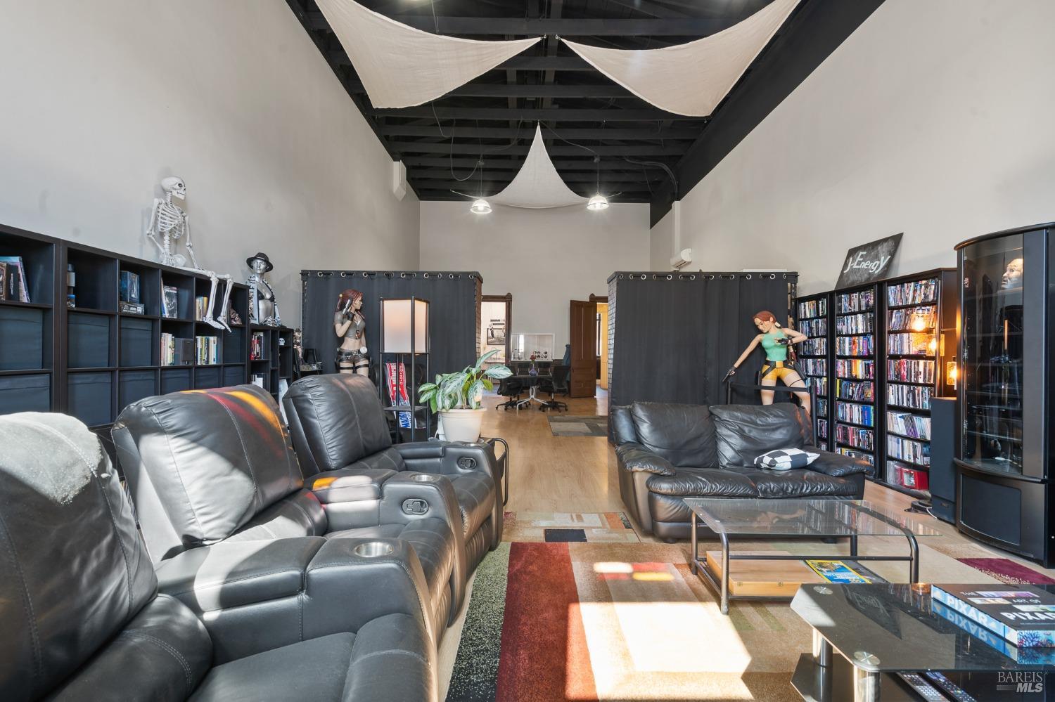 106 W J Street Benicia CA 94510