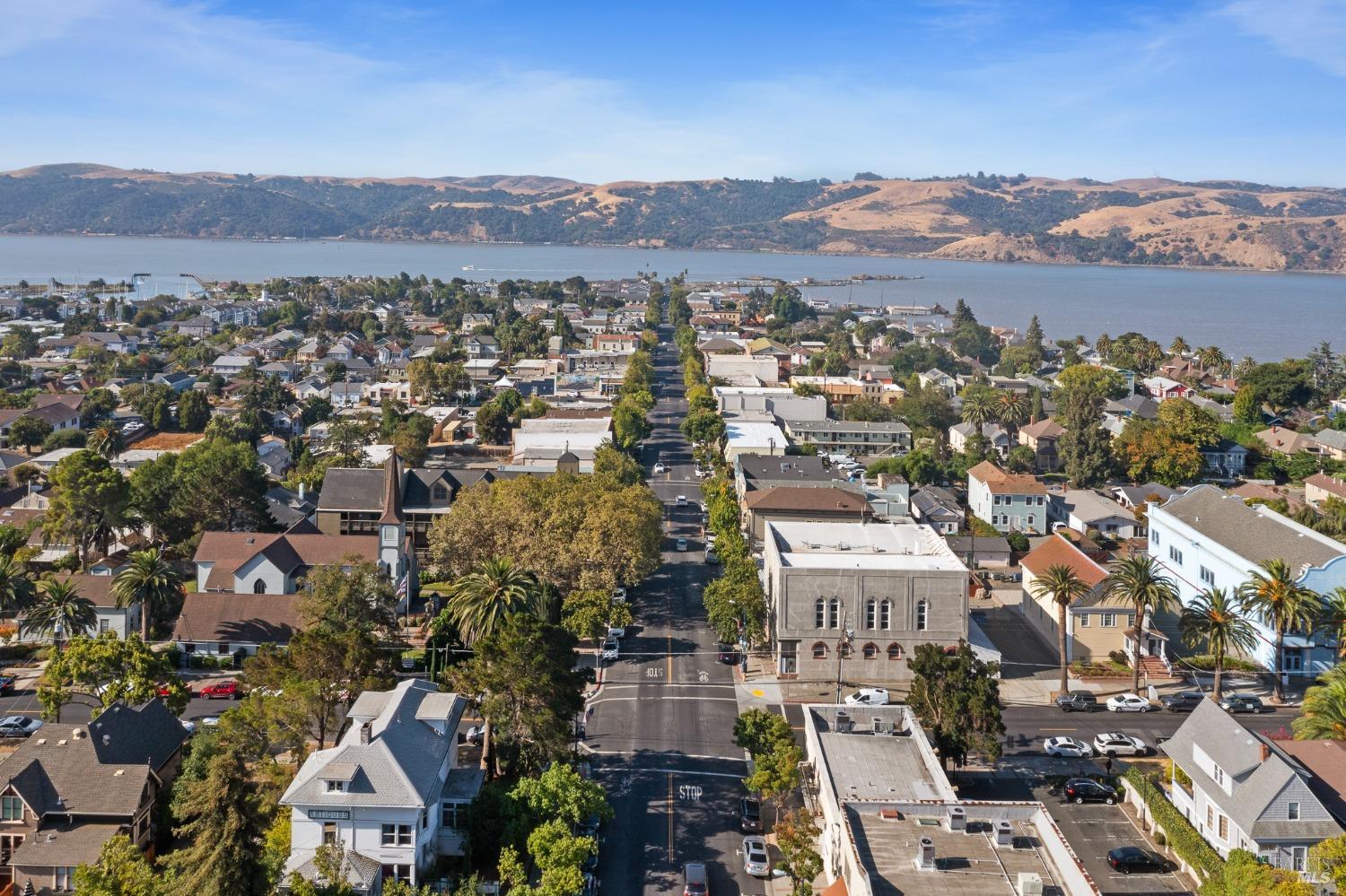106 W J Street Benicia CA 94510