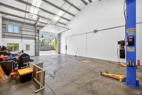 1229 Grove Street Healdsburg CA 95448