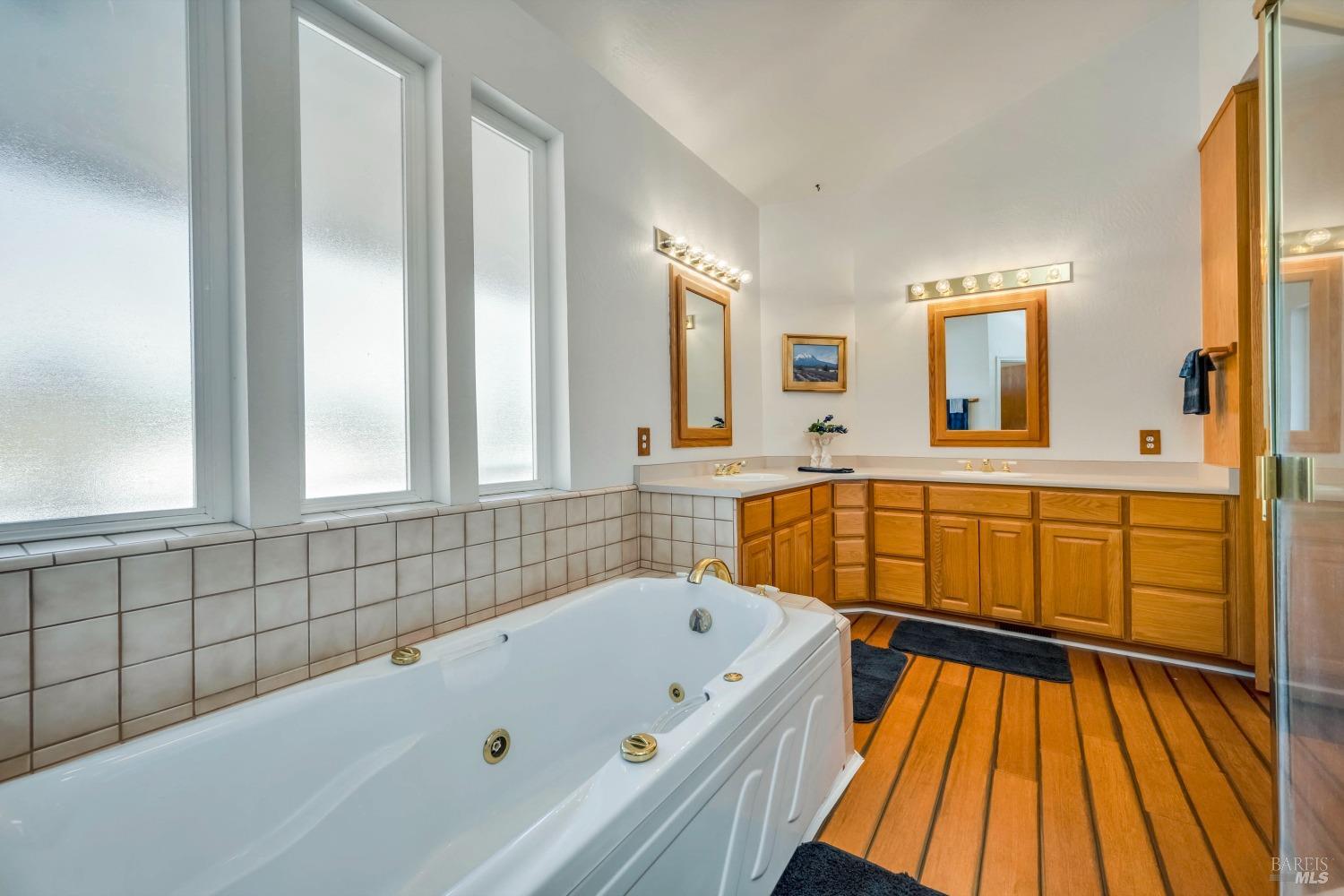 3740 Lakeshore Boulevard Lakeport CA 95453