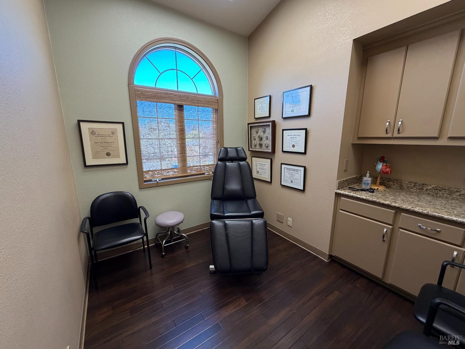 3434 Villa Lane Napa CA 94558