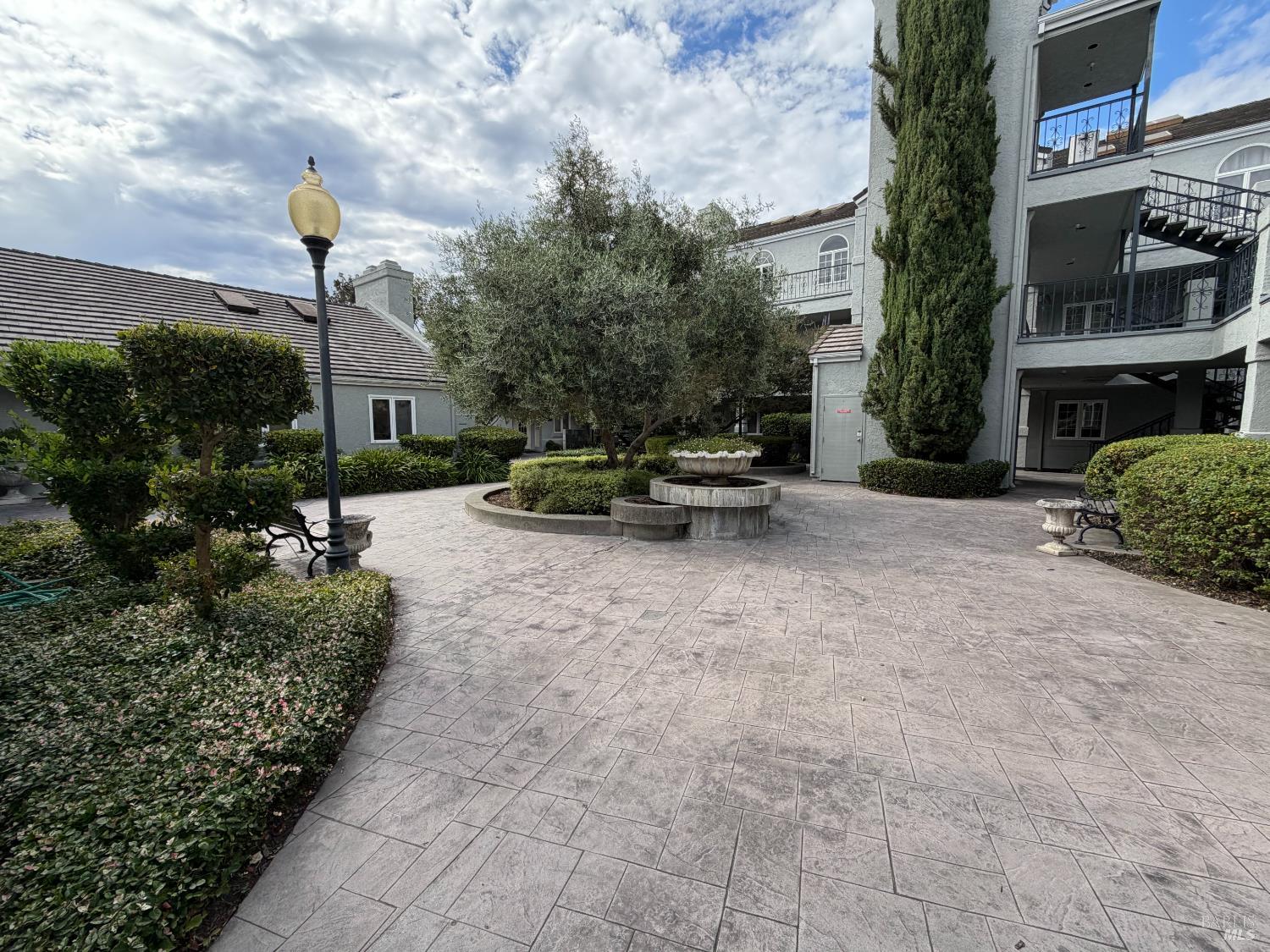 3434 Villa Lane Napa CA 94558