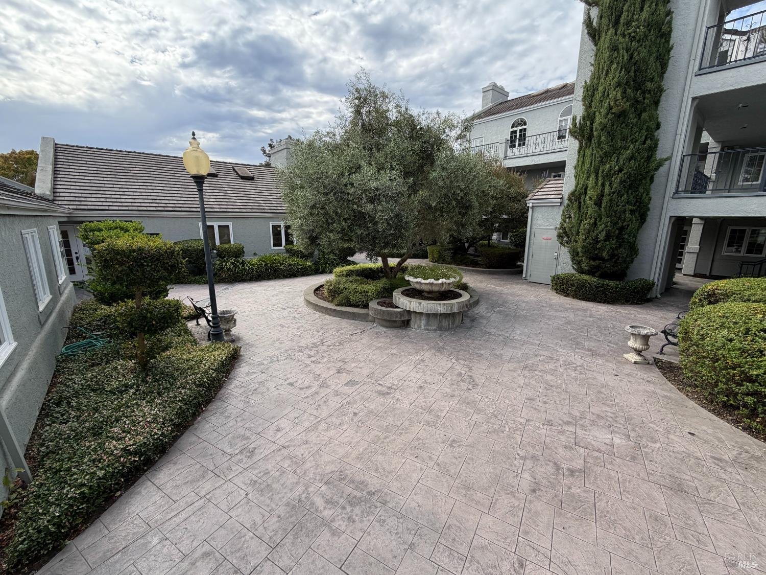 3434 Villa Lane Napa CA 94558