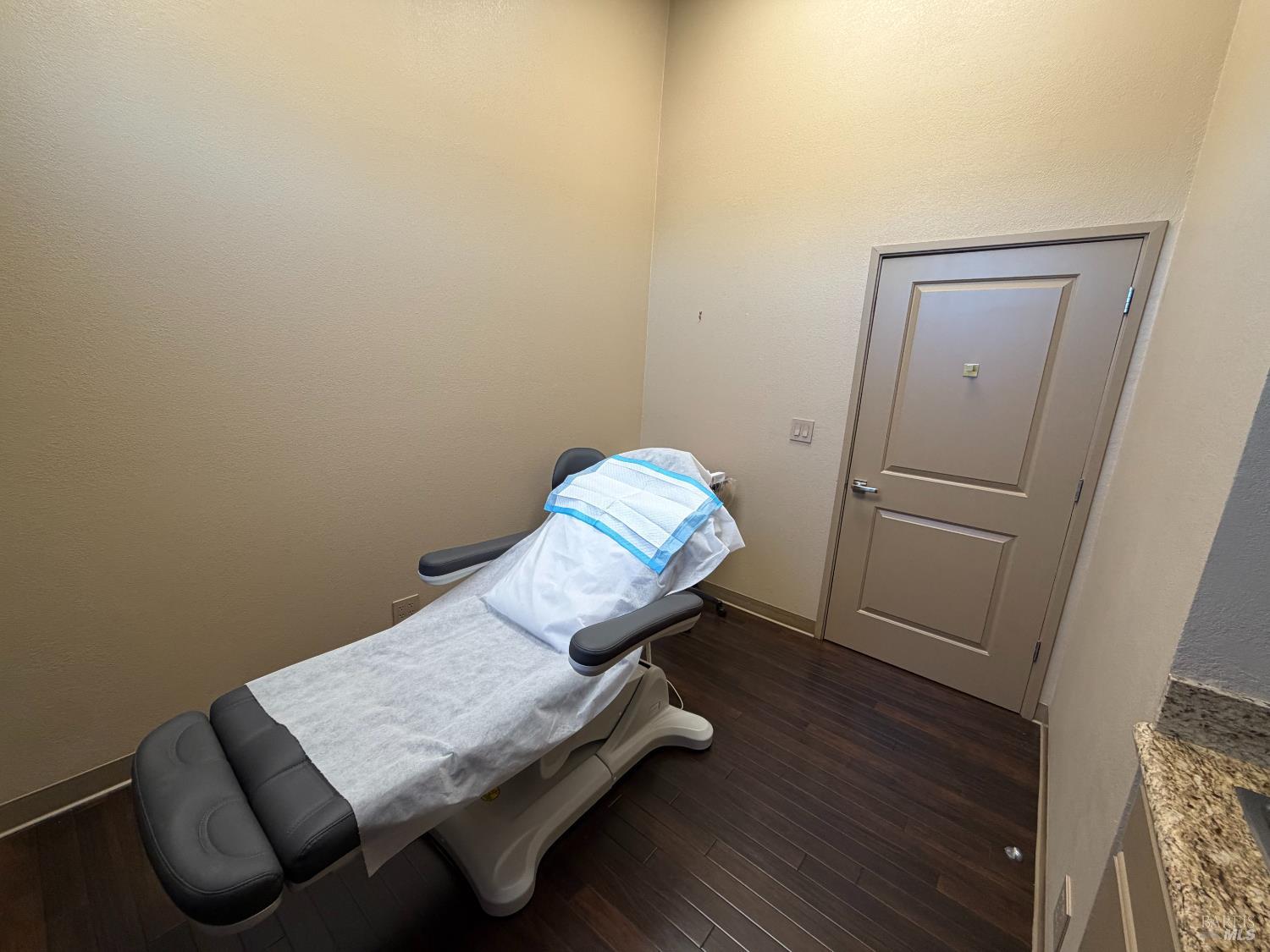 3434 Villa Lane Napa CA 94558