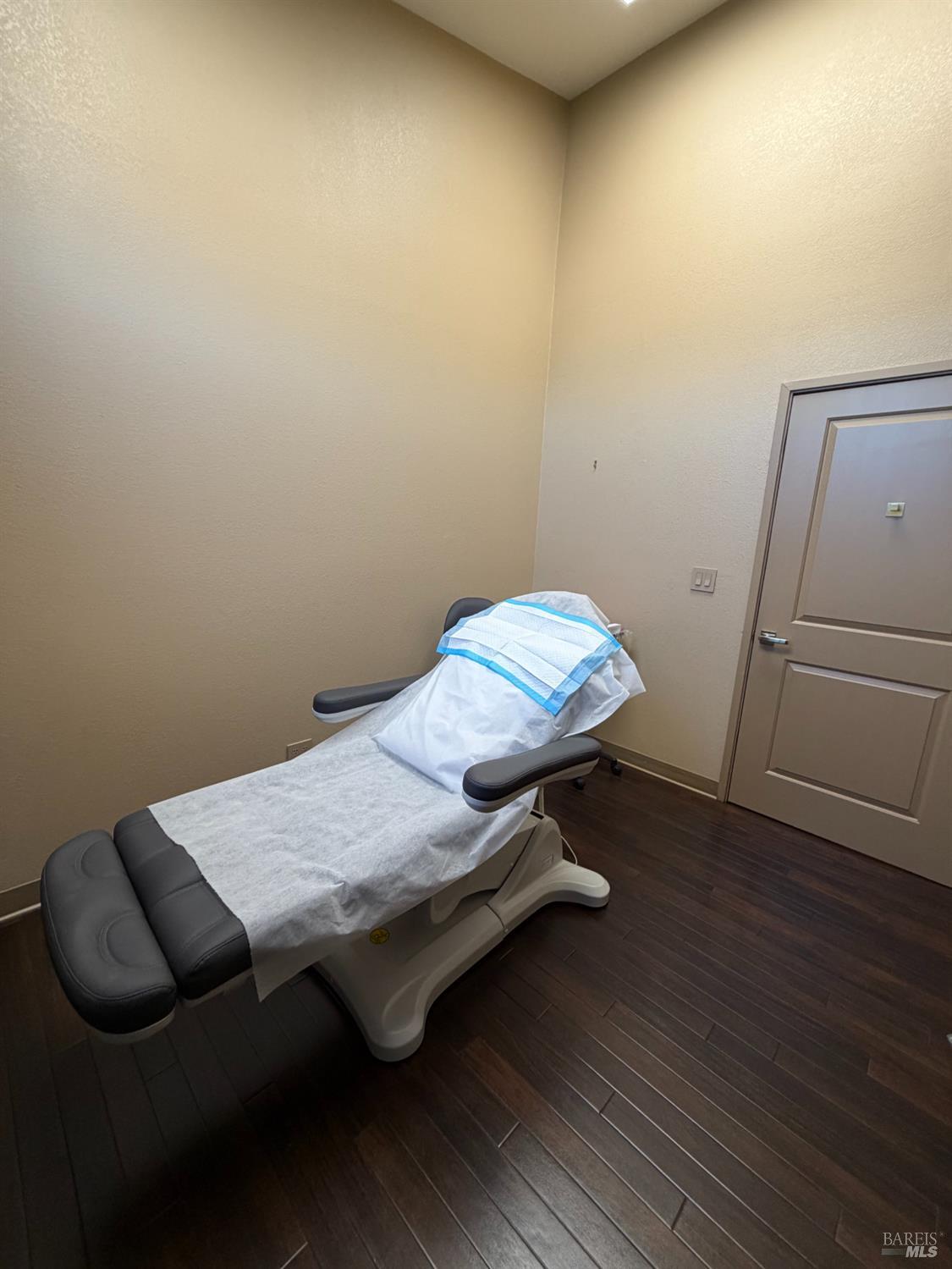 3434 Villa Lane Napa CA 94558
