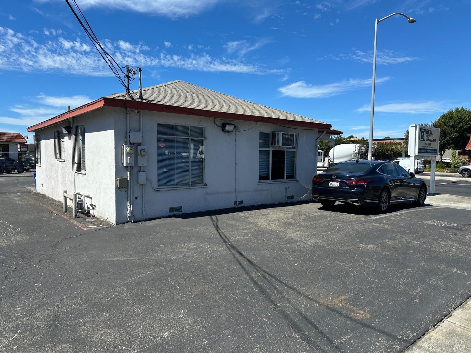 966 W Winton Avenue Hayward CA 94545