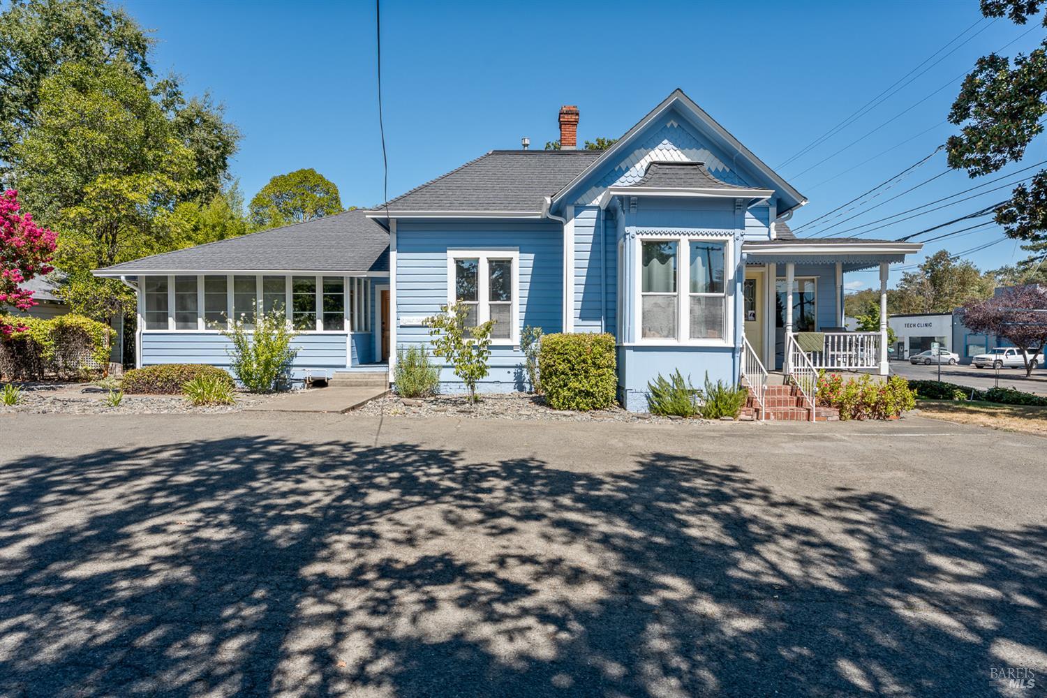 Ukiah CA, 704 N State Street