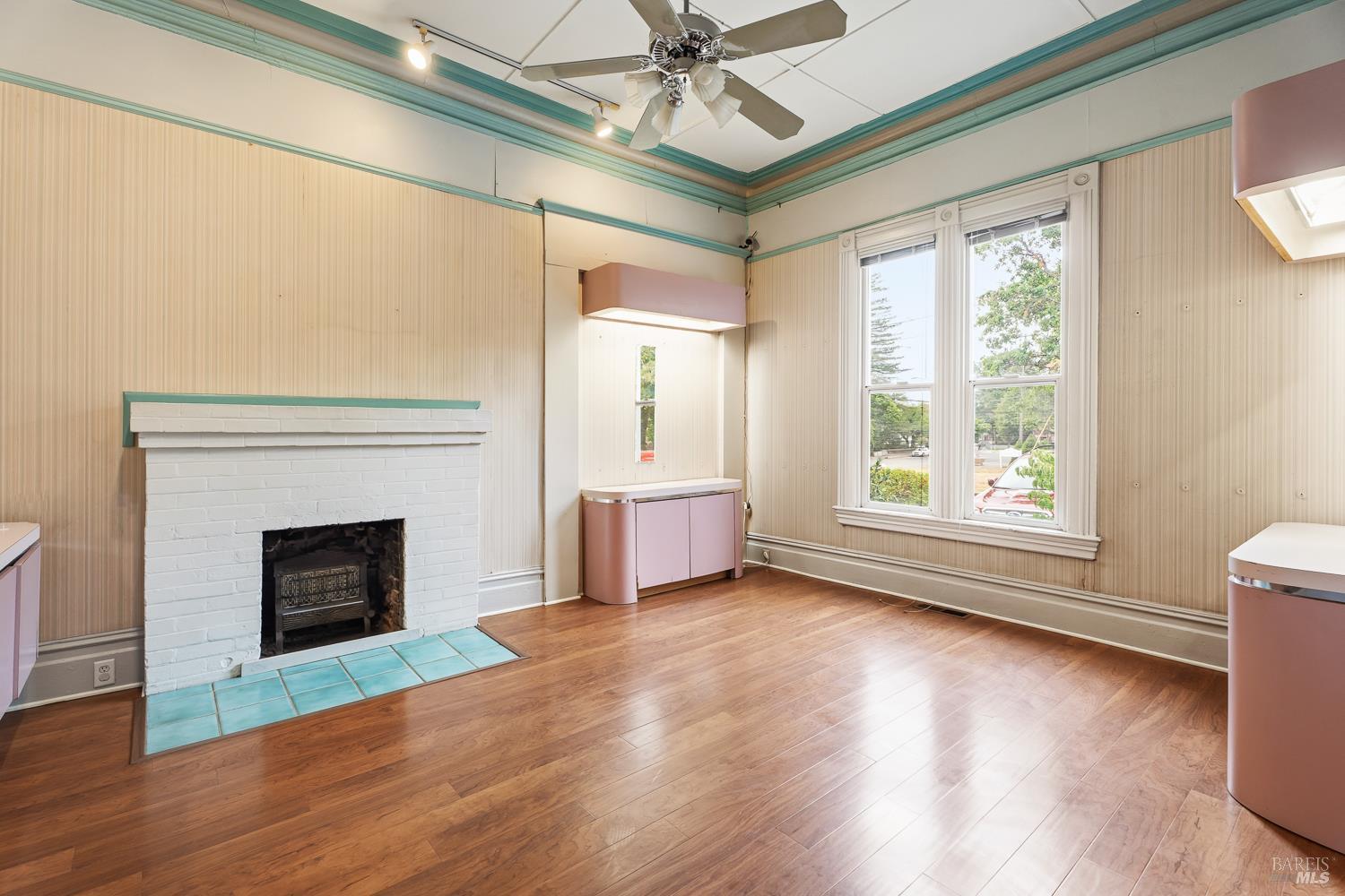 704 N State Street Ukiah CA 95482